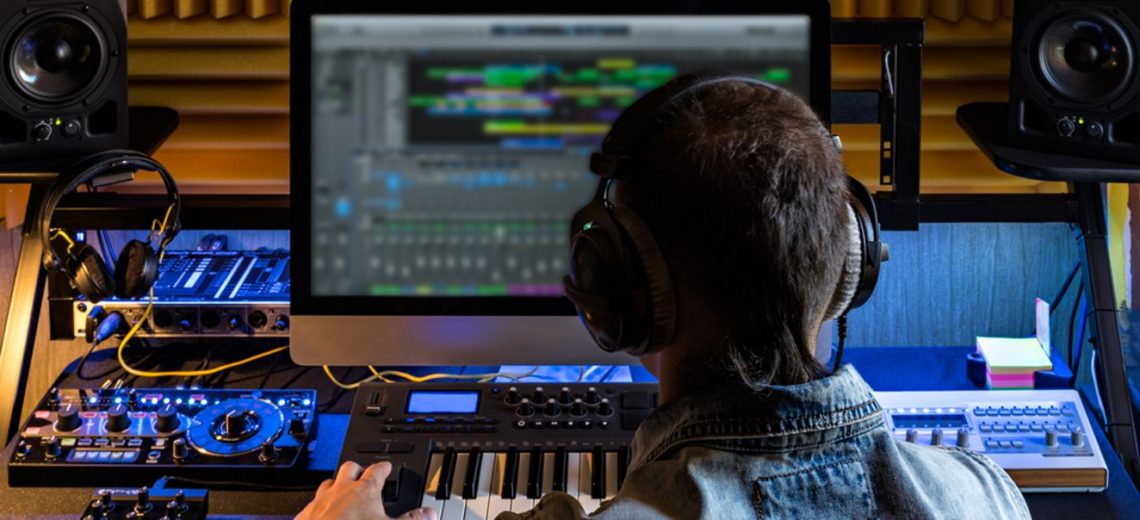 The Best DAW For Beginners: Which DAW Should You Start With and Why?