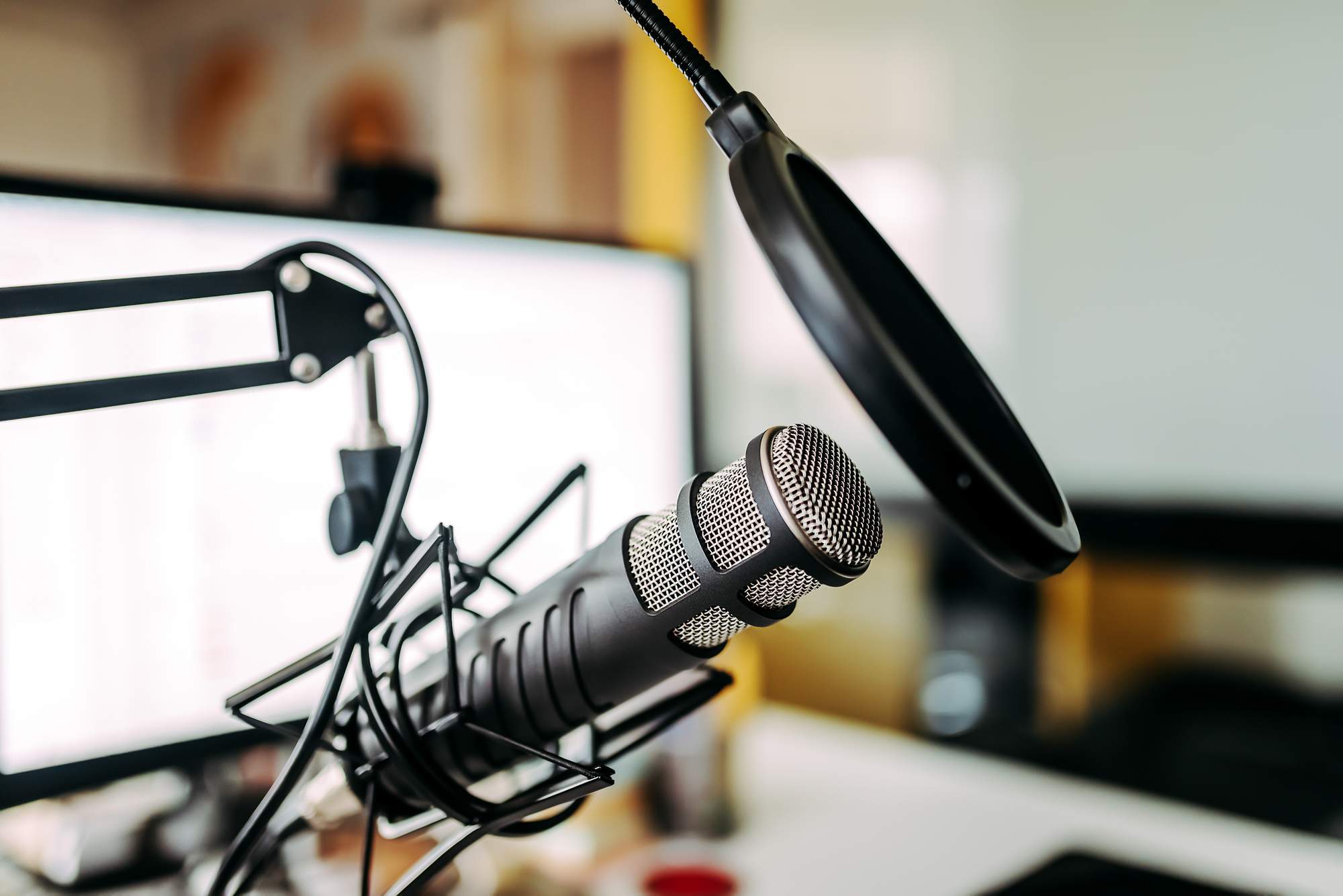 How to Start a Podcast: 5 Steps to Success